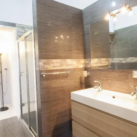 Cotriero Crystal Villa